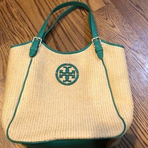 NWOT Small Slouchy Straw Tote Bag, Natural/Green